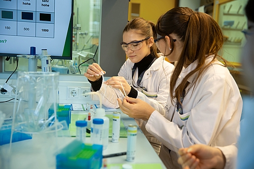 bayer26_09